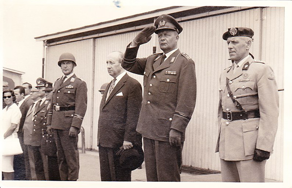 Vereidigung 1964