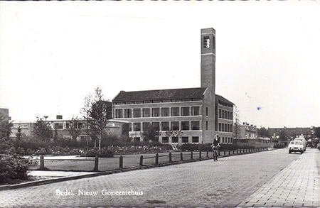 Budel, nieuw Gemeentehuis